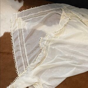 Elegant Cream Sheer Scarf with Lace Trim